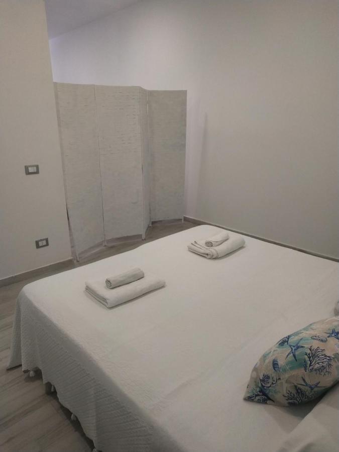 Loft Sul Mare Apartment Giardini Naxos Bagian luar foto